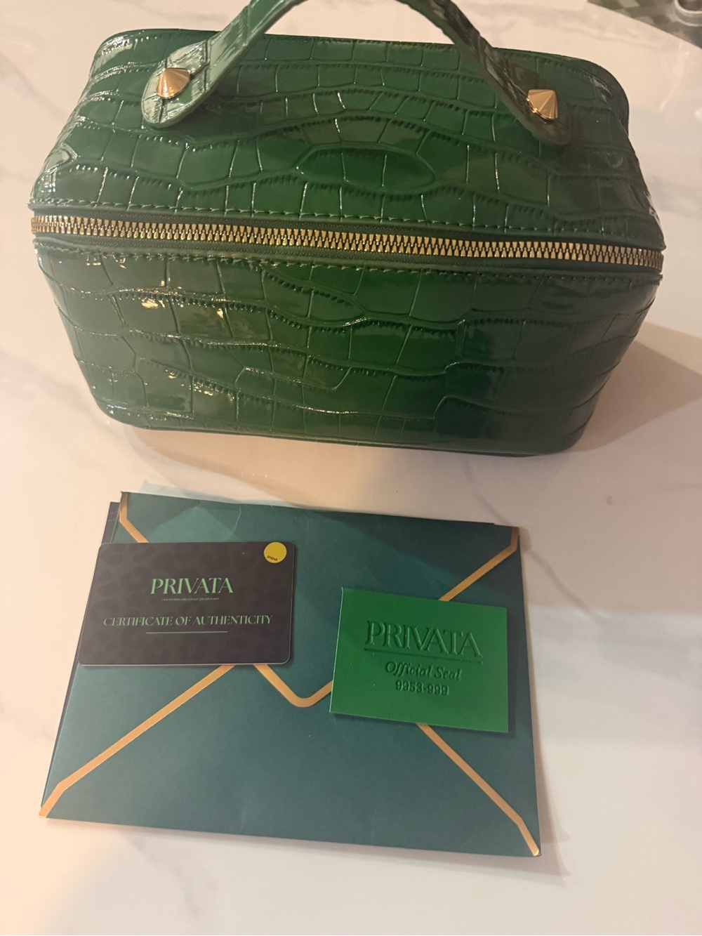 Green Croc-Embossed Top-Handle Cosmetic Case